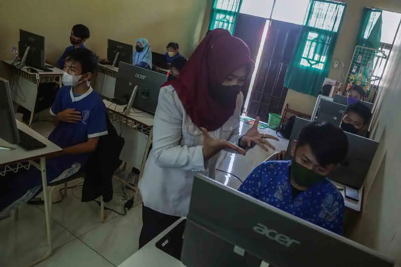 Pelaksanaan Ujian Sekolah...