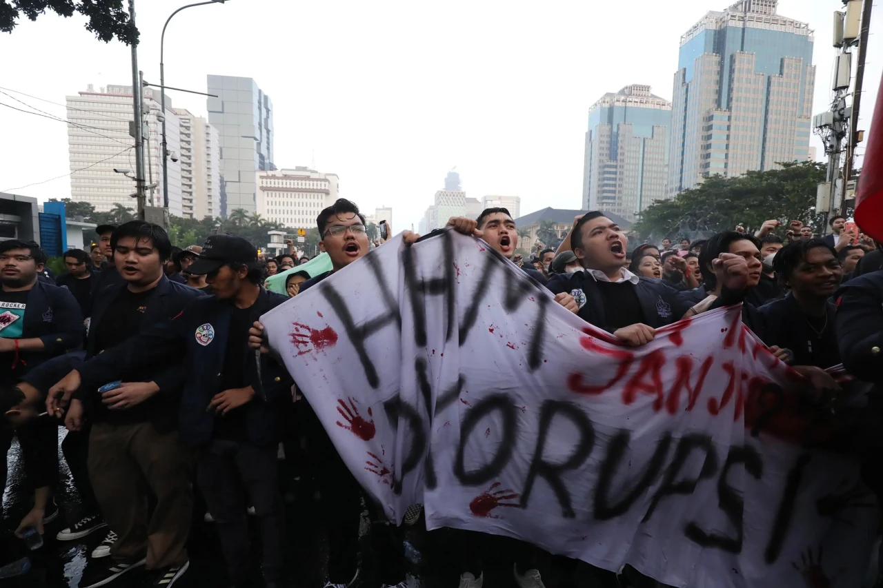 Aksi Peringatan 12 Mei...