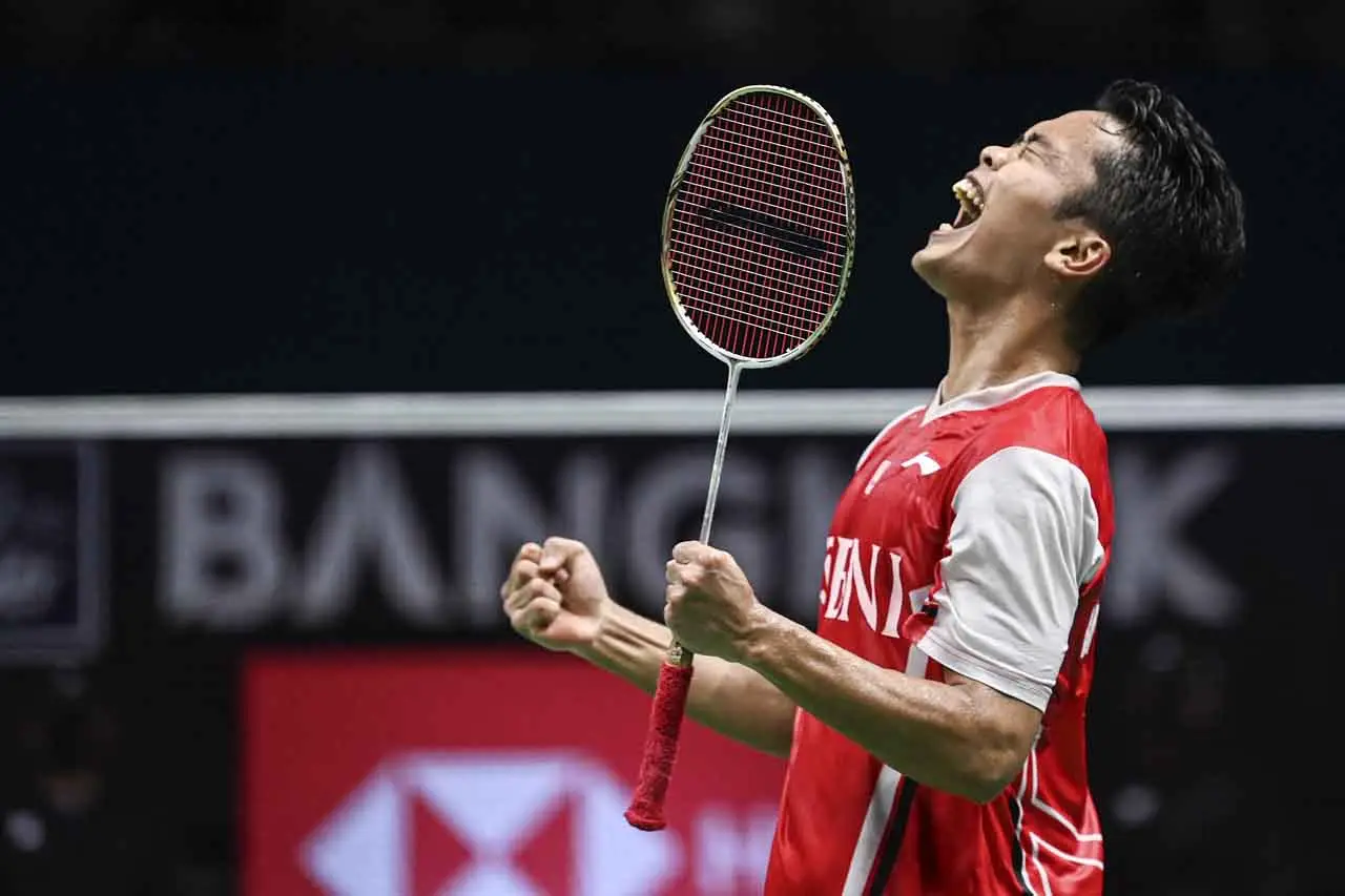 On Fire, Ginting Tumbangkan...
