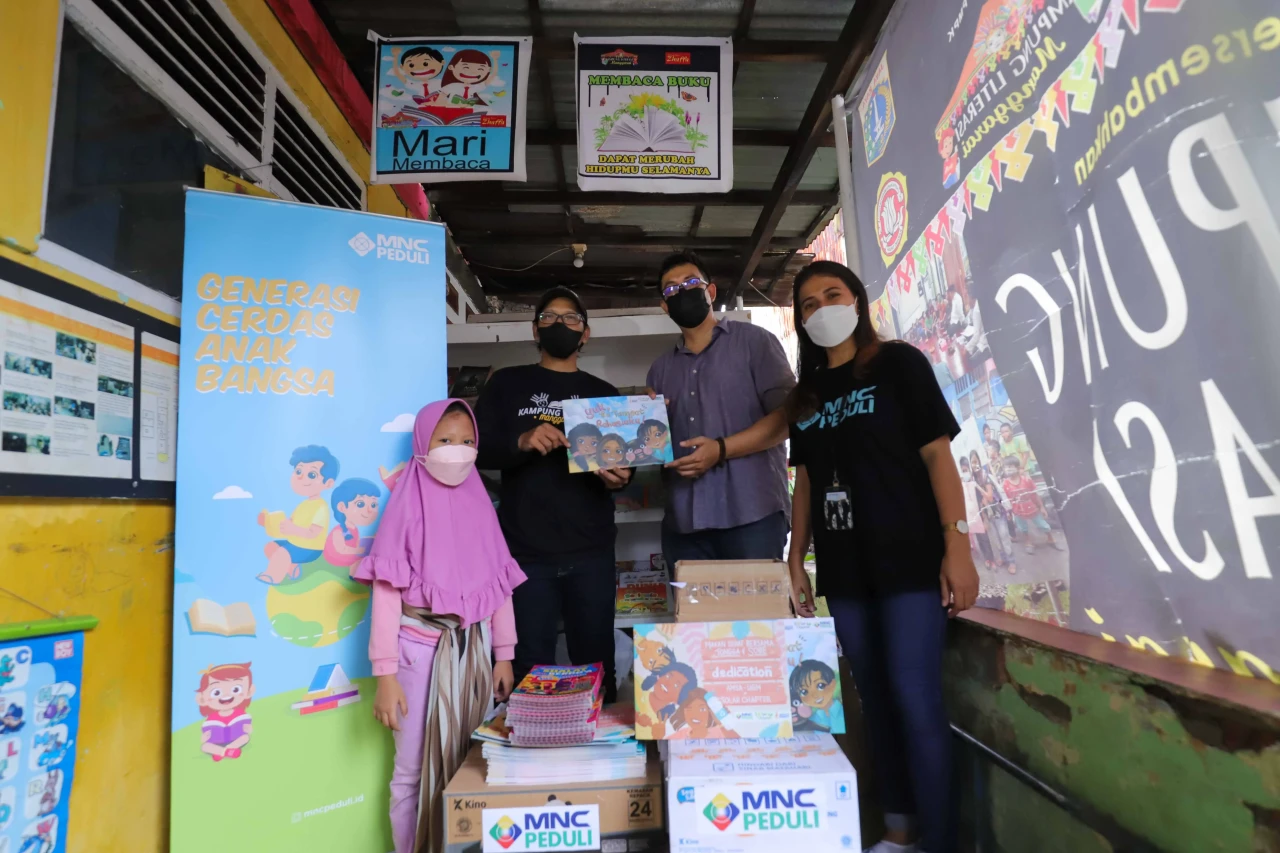 Sambut Hari Buku Nasional,...