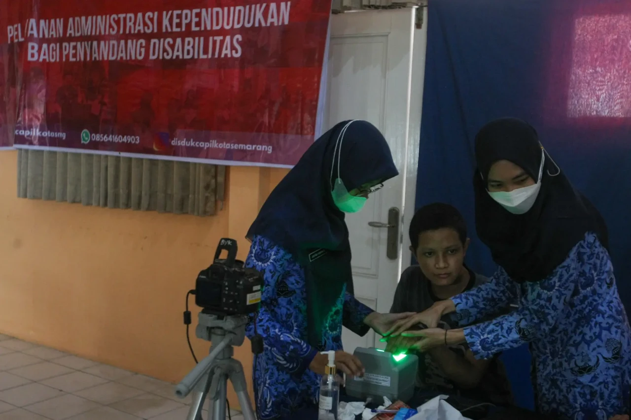 Pelayanan Administrasi...