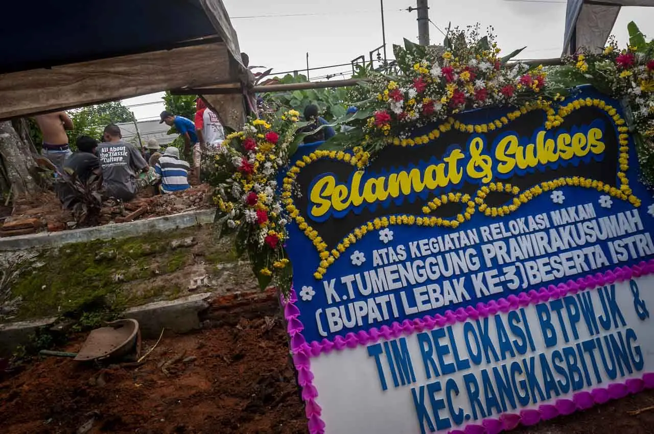 Begini Proses Pembongkaran...