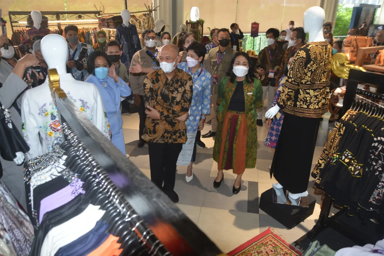 Menteri PPA dan Menteri...