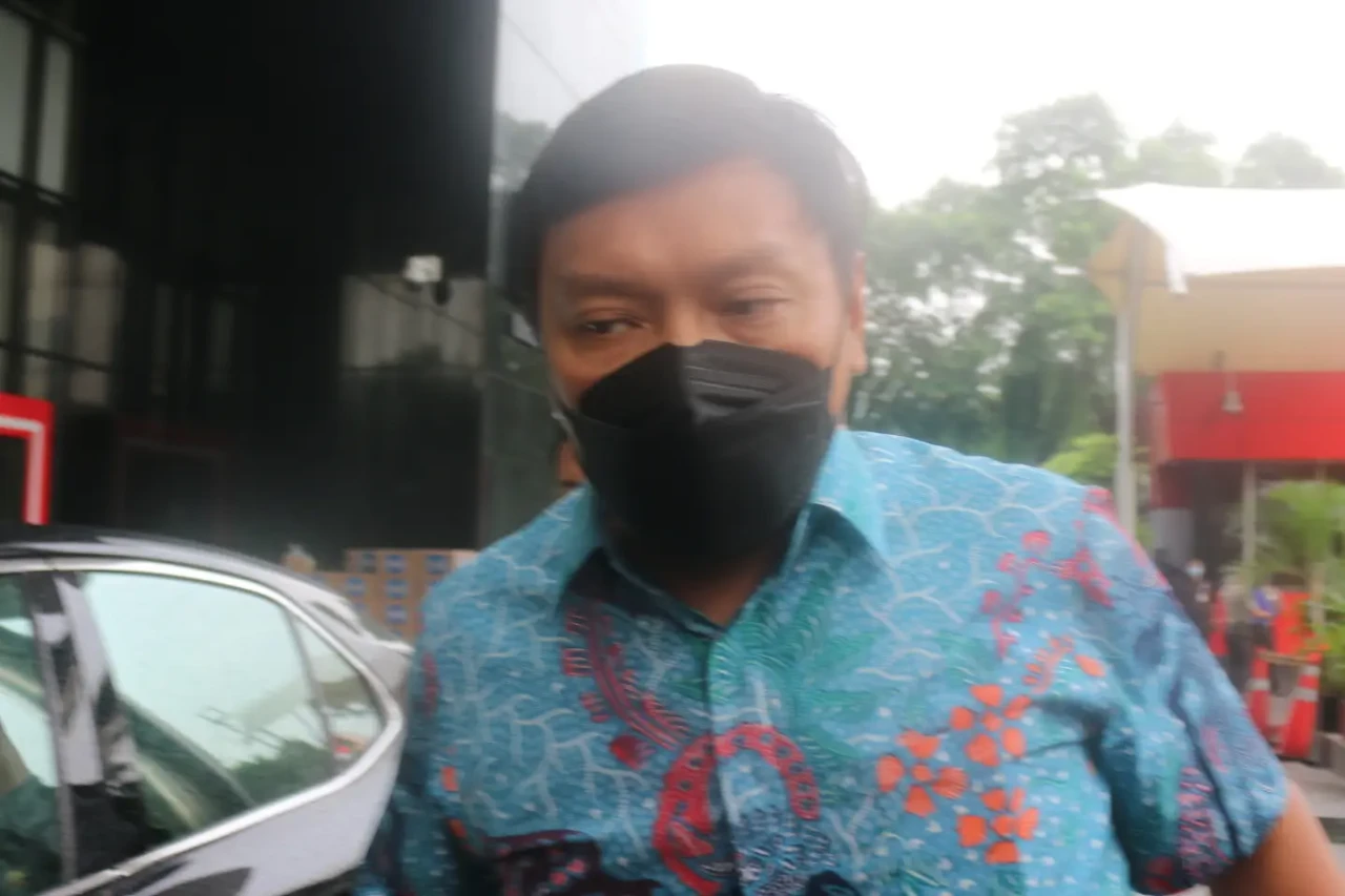 Wakil Menteri ATR Surya...