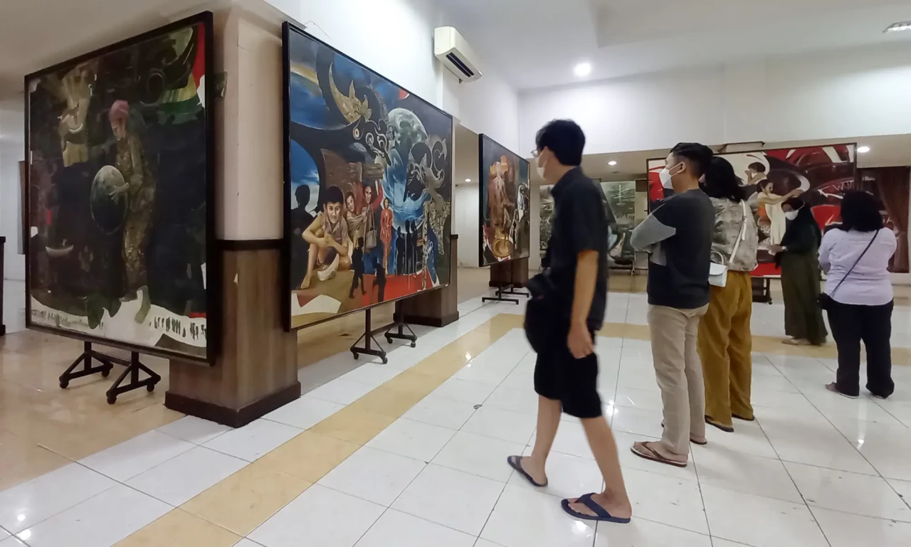 Peringati Hari Kebangkitan...