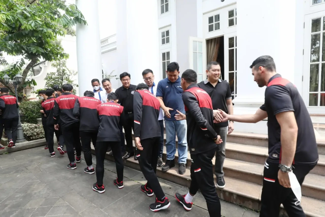 Sambut Kepulangan Timnas...