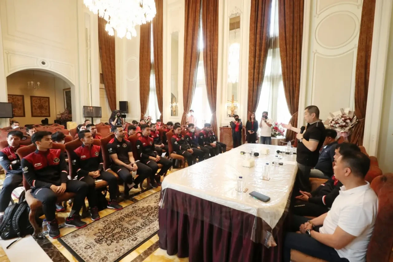 Sambut Kepulangan Timnas...