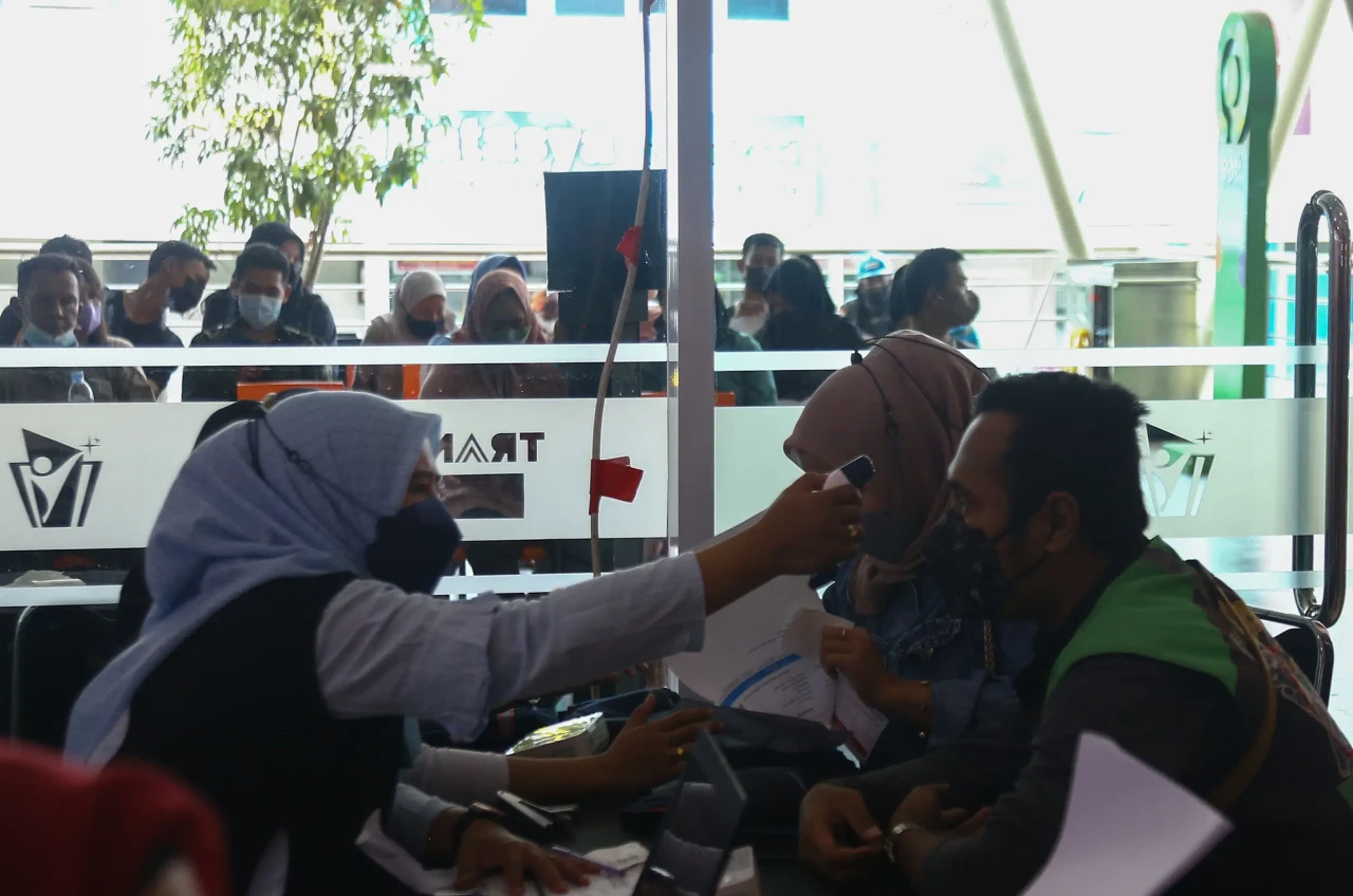 Pandemi Melandai, Warga...