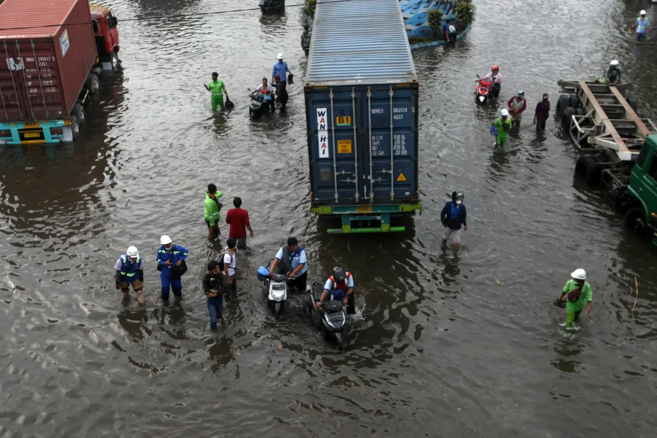 Penampakan Pelabuhan...