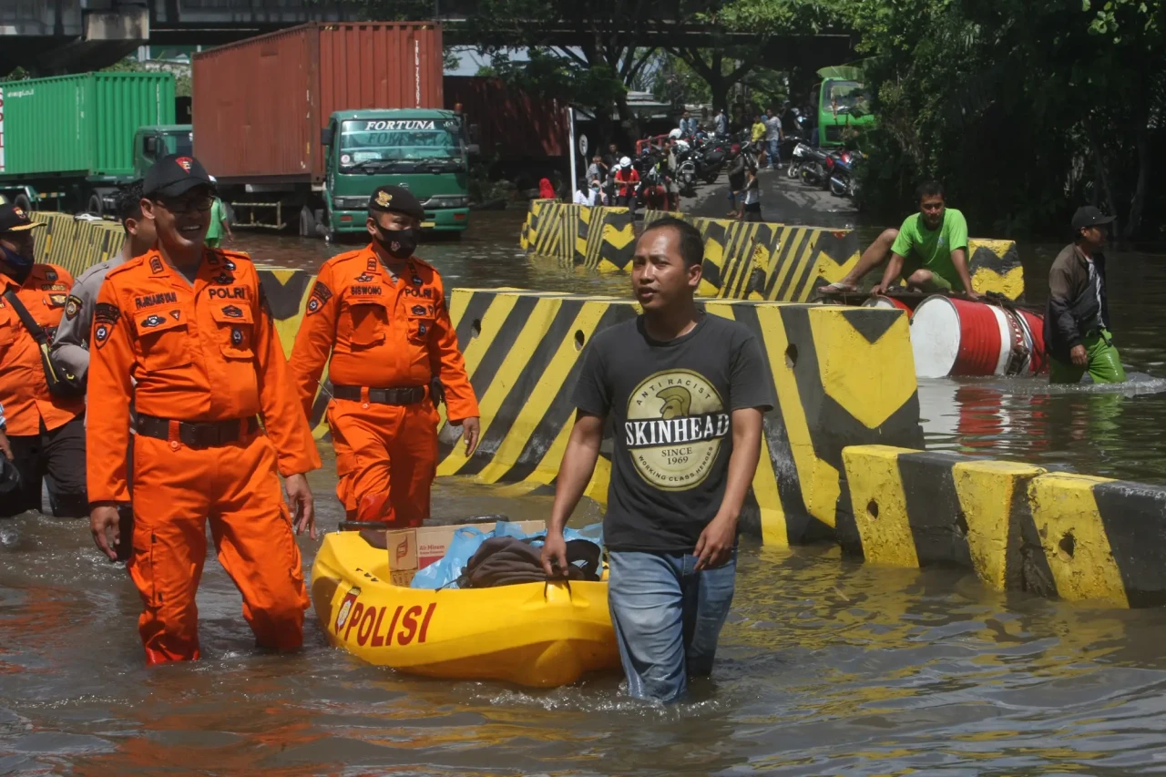 Akses ke Terminal Pelabuhan...