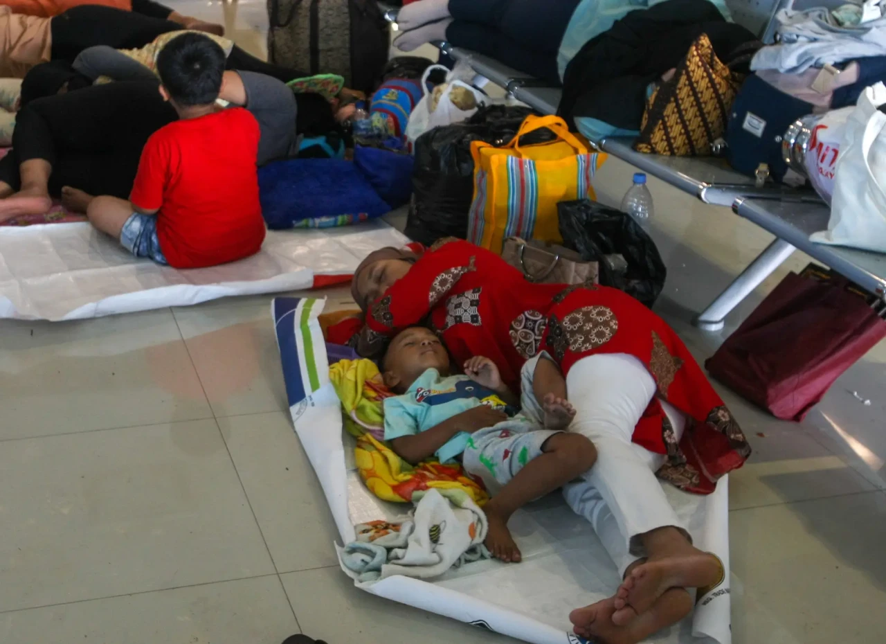 Akses ke Terminal Pelabuhan...