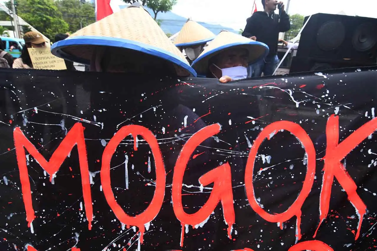 Aksi Cor Kaki dan Mogok...