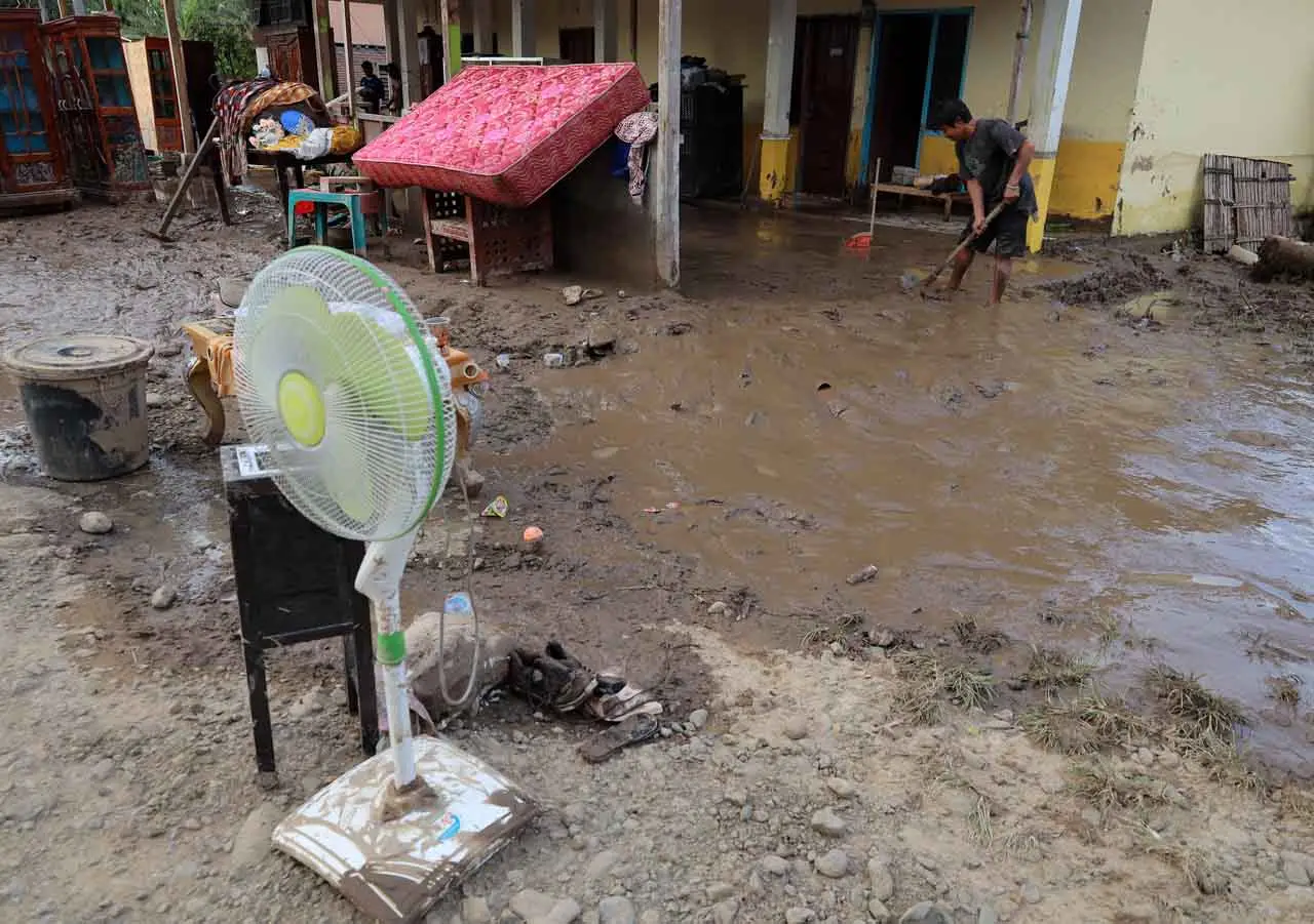 1.312 KK Terdampak Banjir...
