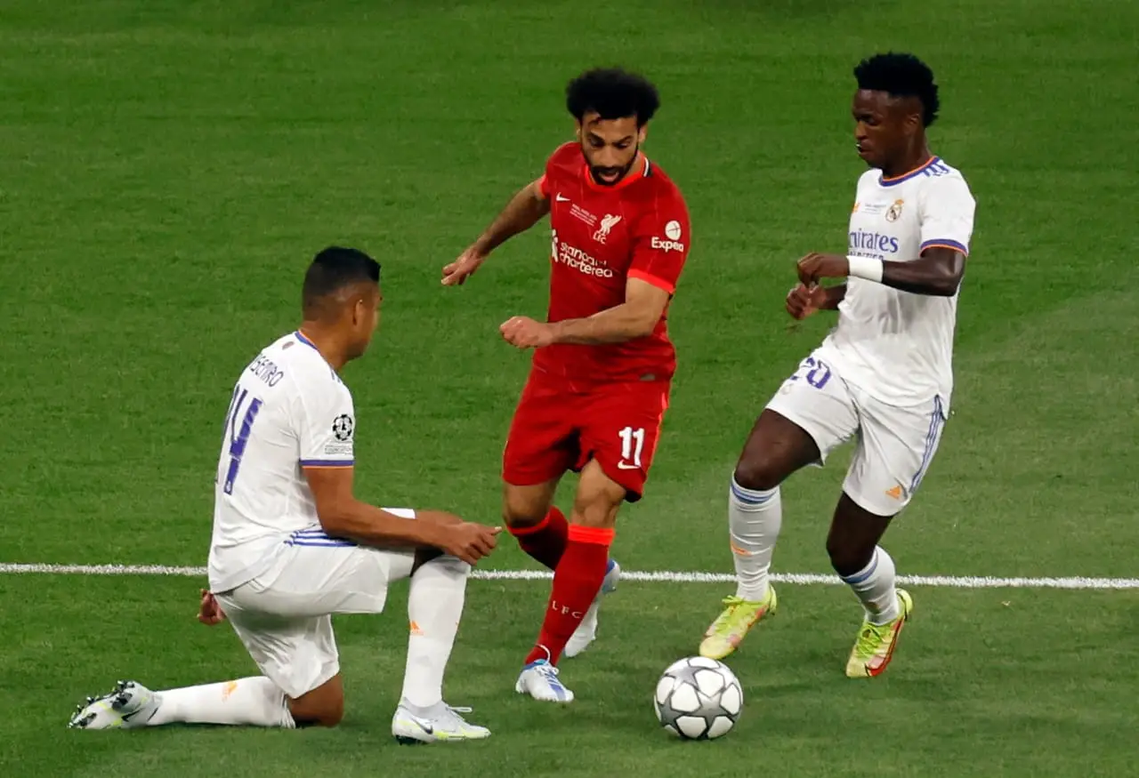 Jebol Gawang Liverpool,...