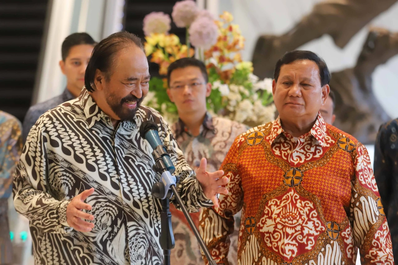 Prabowo dan Surya Paloh...