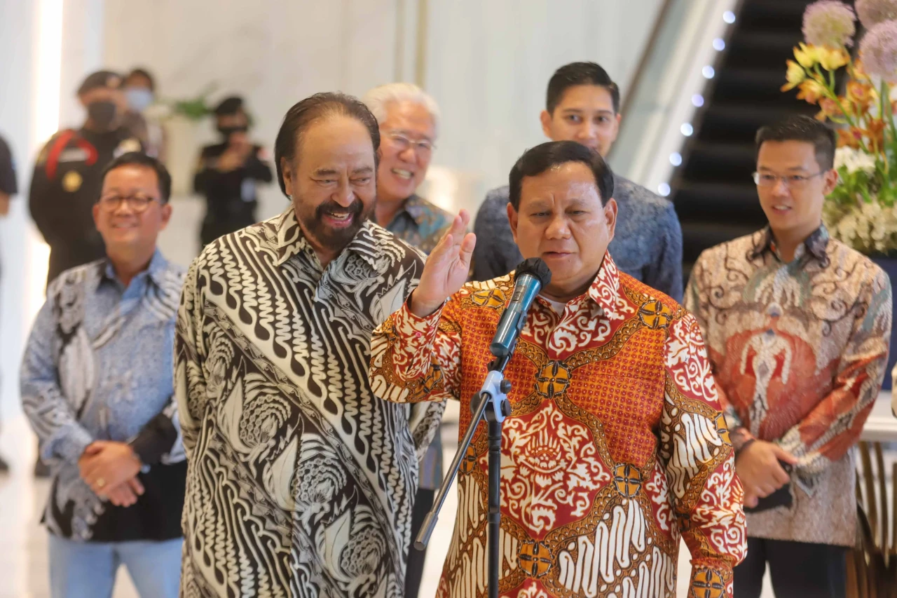 Prabowo dan Surya Paloh...