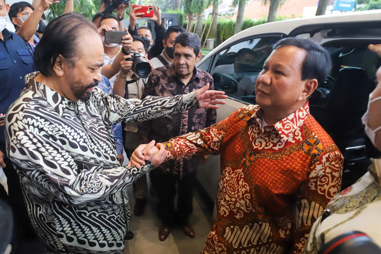 Prabowo dan Surya Paloh...