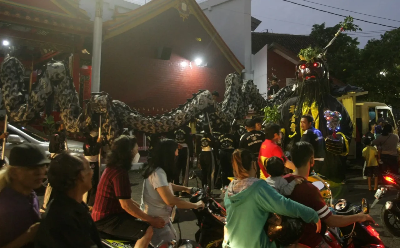 Potret Kirab Budaya...