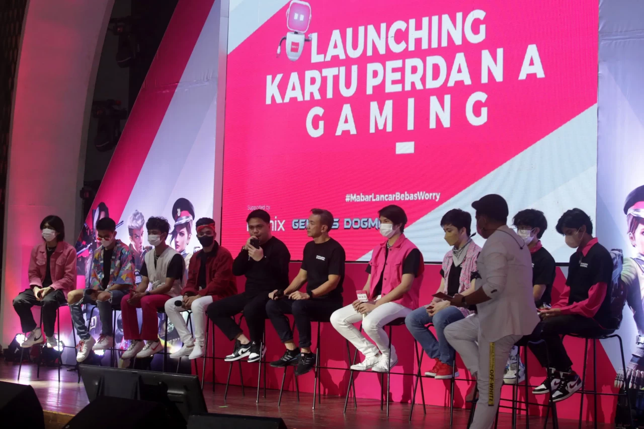 Smartfren Luncurkan...