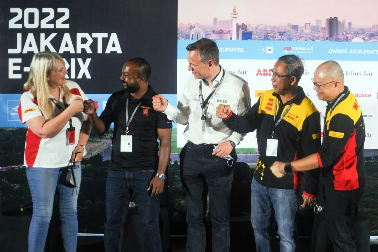 DHL Dukung Balapan Formula...