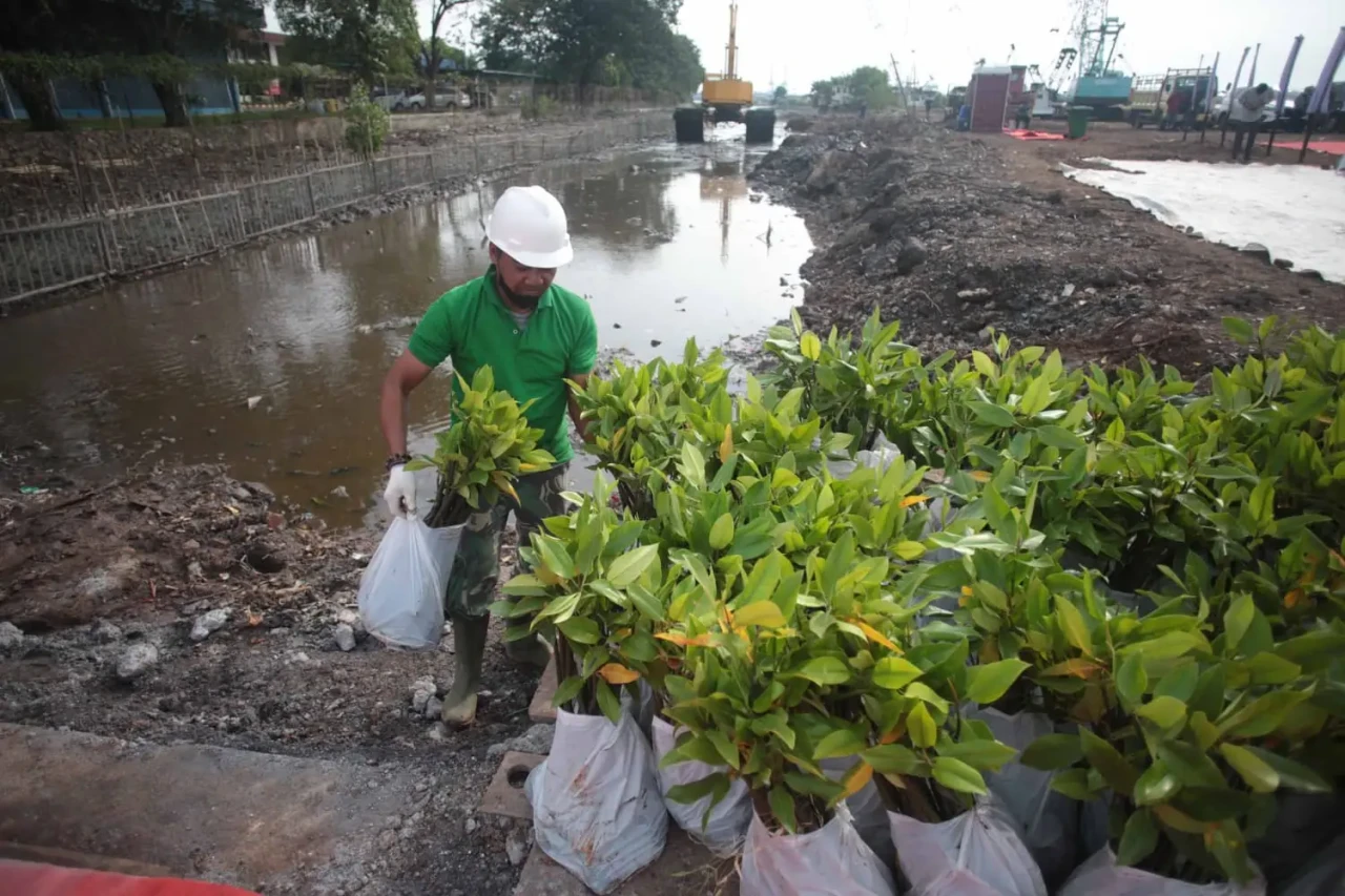 Wujudkan Visi Green...