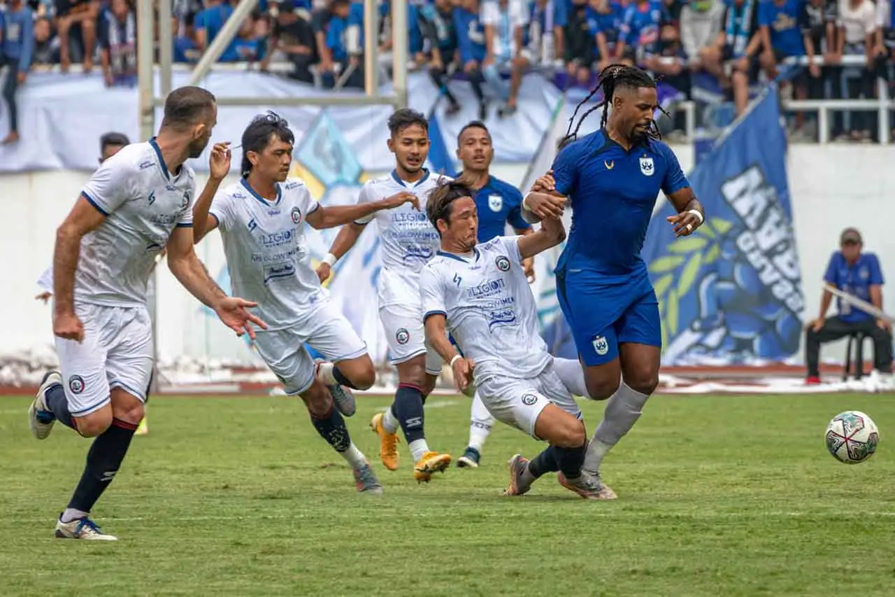 PSIS Semarang Bungkam...