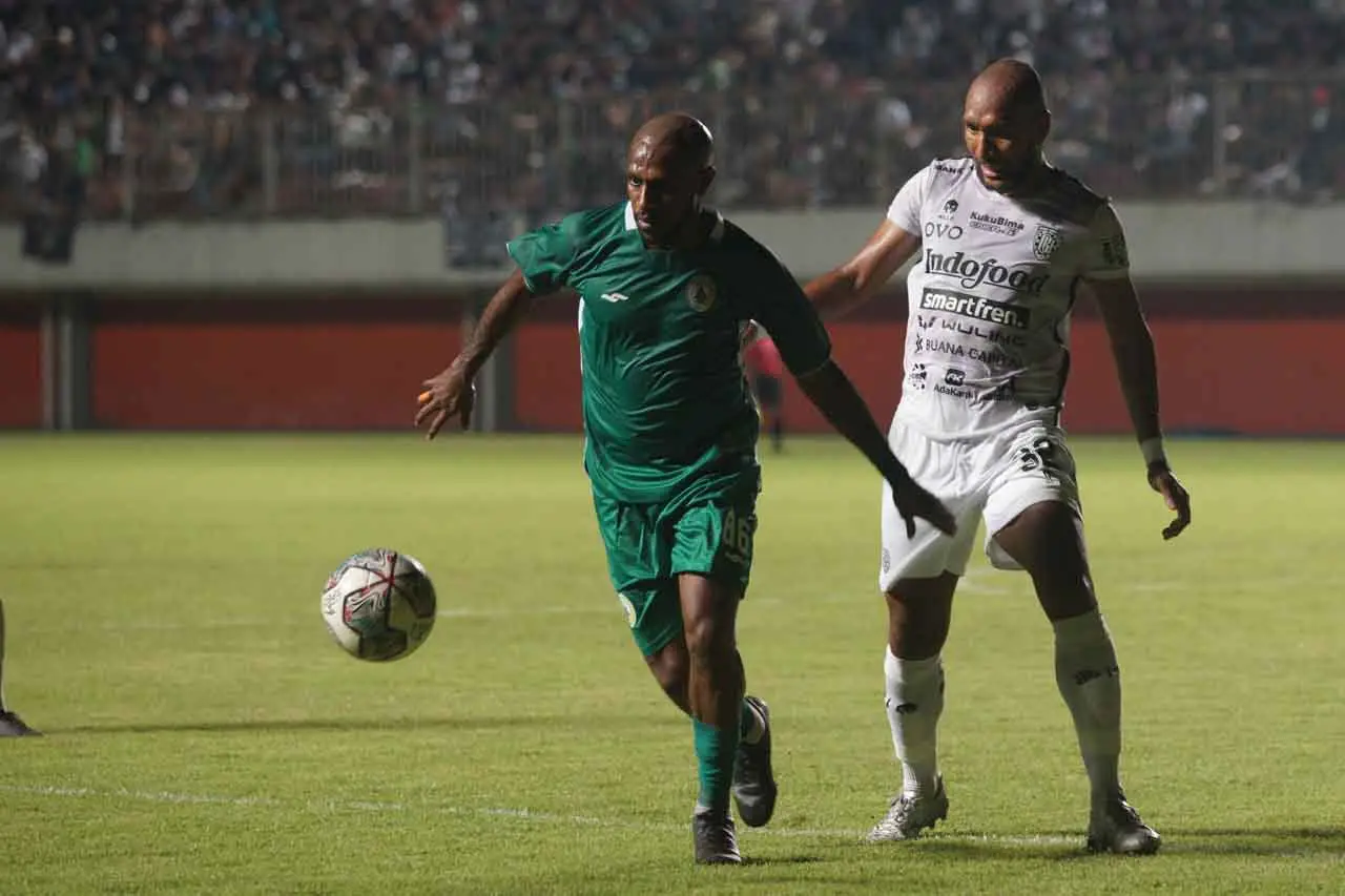 Bali United Kalahkan...