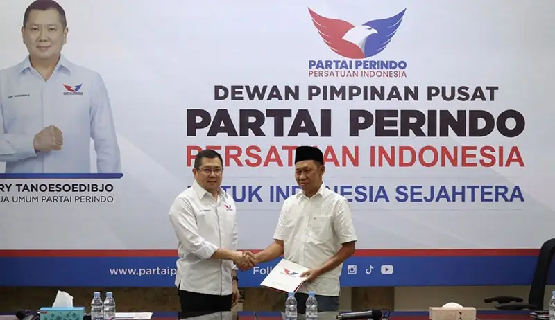 Hary Tanoesoedibjo Lantik...