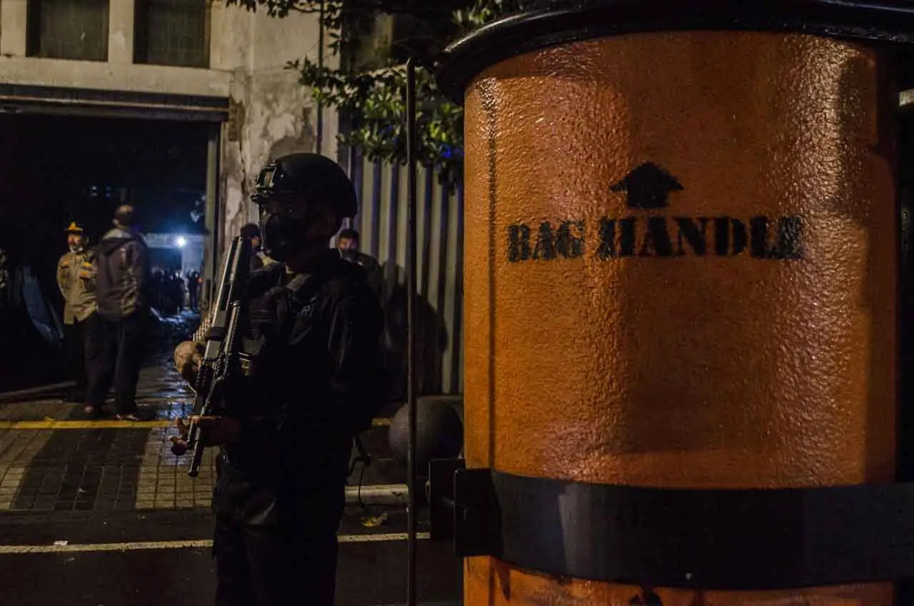 Polisi Amankan Bahan...