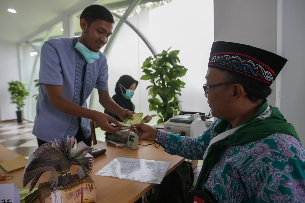 Jasa Penukaran Uang...