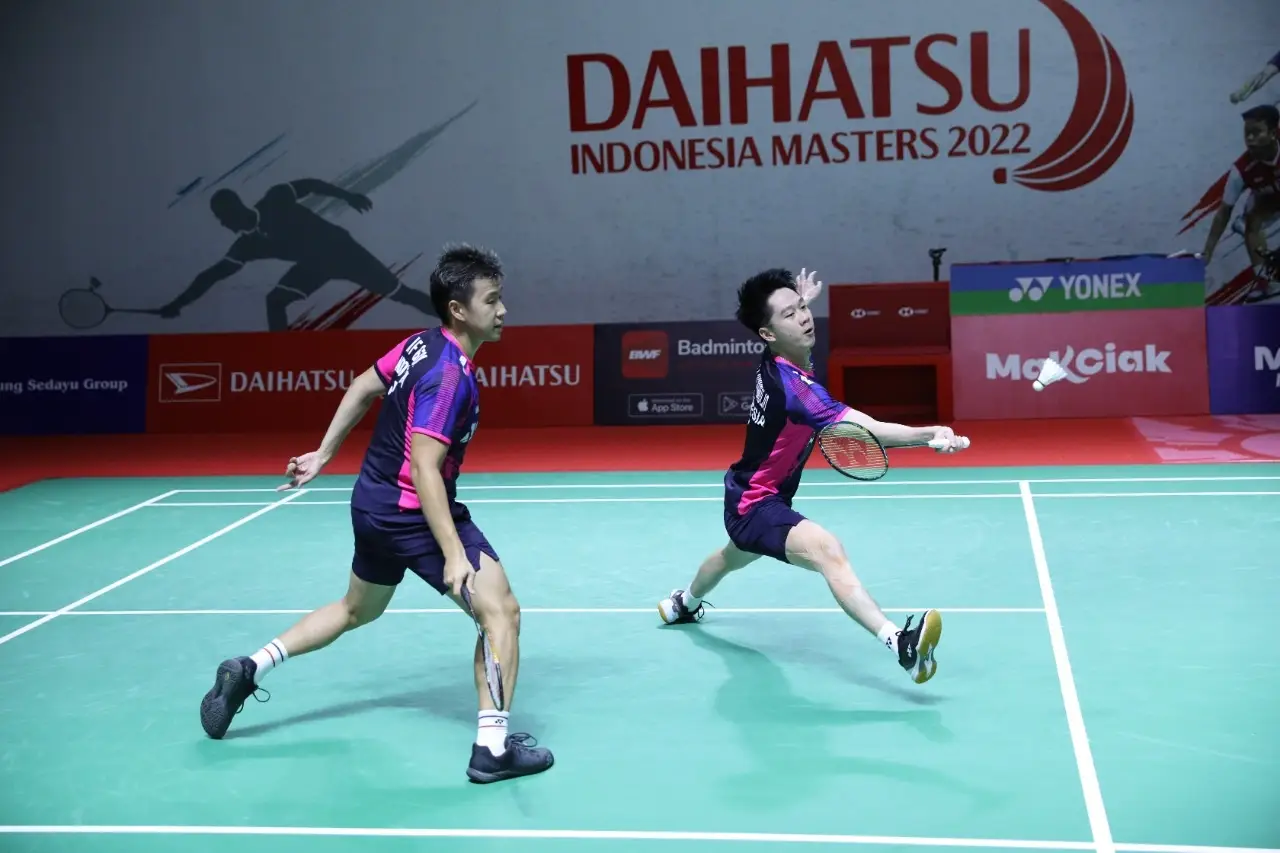 Jinakkan Ganda Putra...