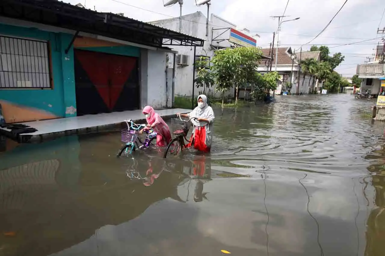 Ratusan Rumah di Sidoarjo...