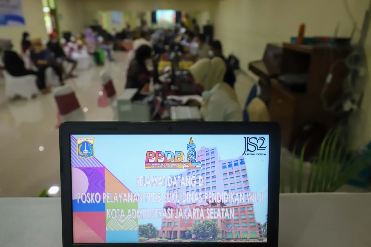 SMAN 70 Jakarta Selatan...