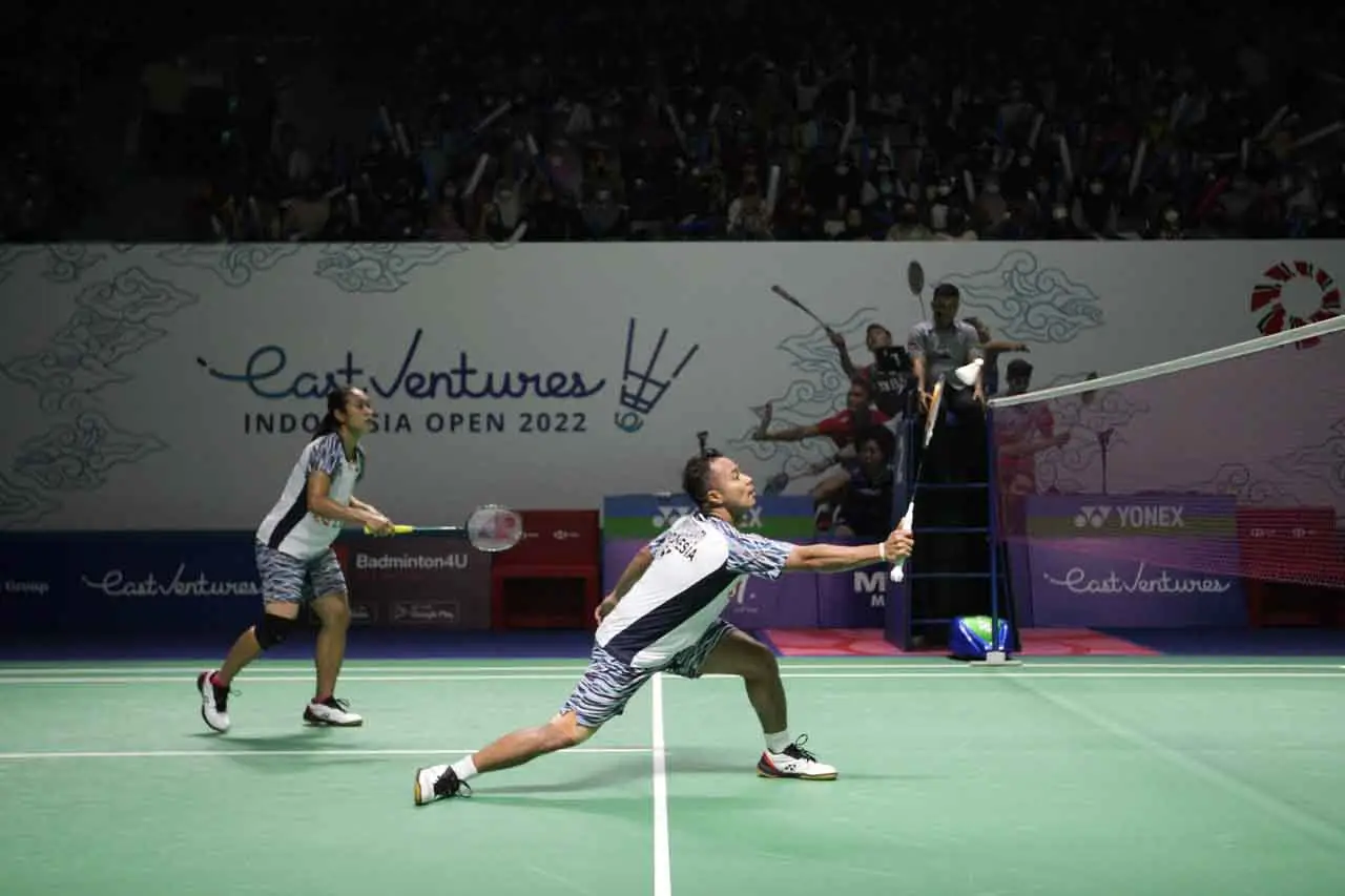 Rehan/Lisa Tumbang di...