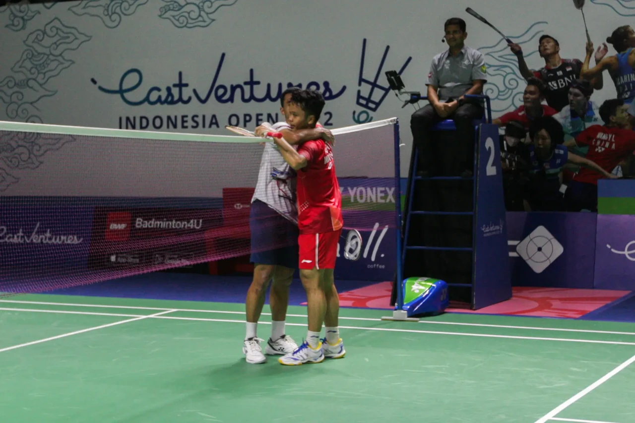 Bungkam Tommy Sugiarto,...