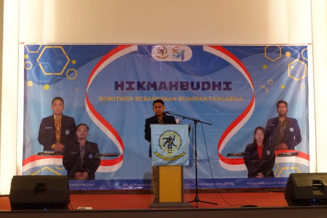 Hikmahbudhi Kecam Stupa...