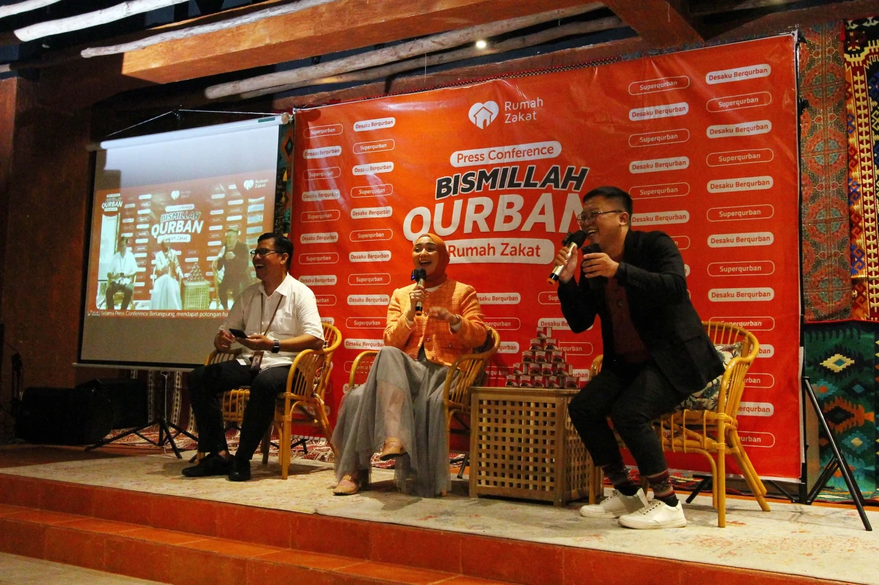 Rumah Zakat Luncurkan...