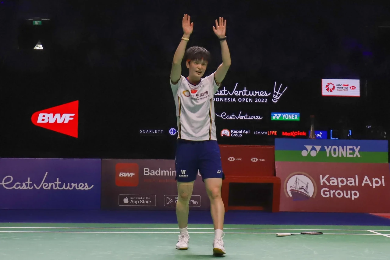 Wang Zhi Yi Melaju ke...