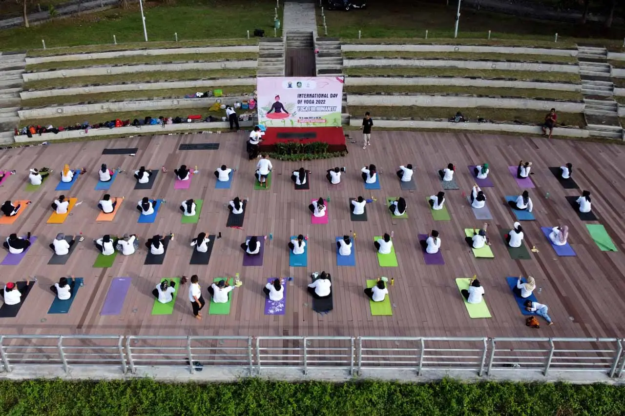Peringatan Hari Yoga...