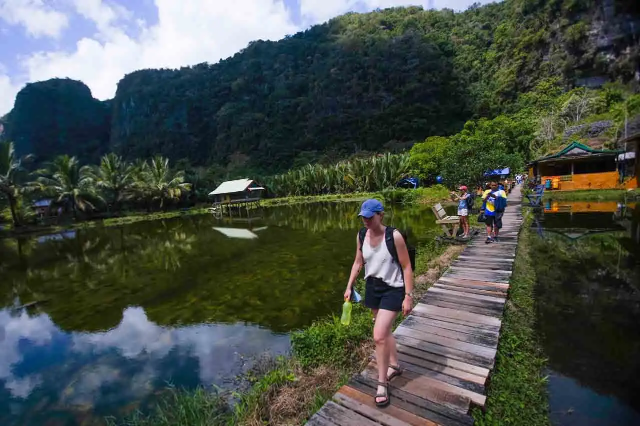 Geopark Maros-Pangkep...