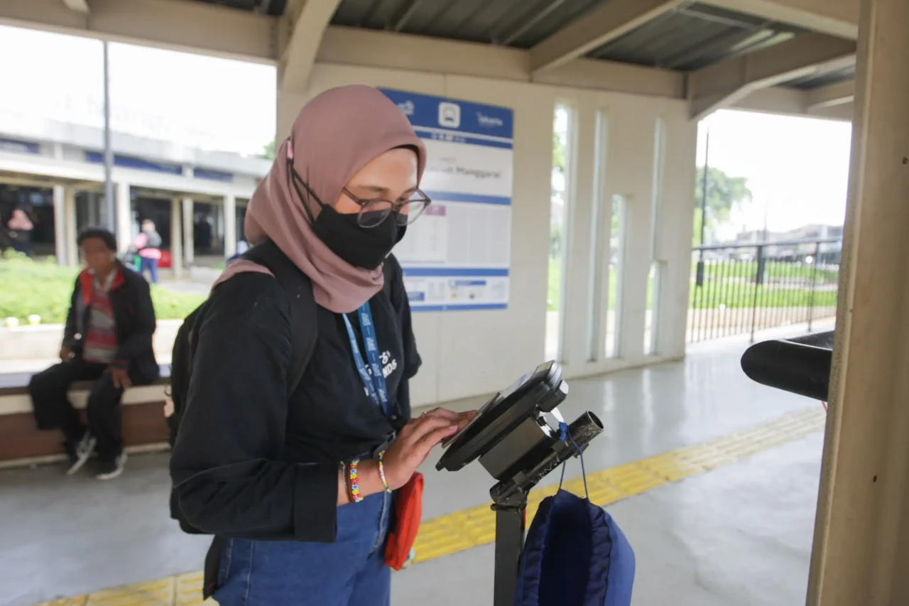 Transjakarta Tambah...