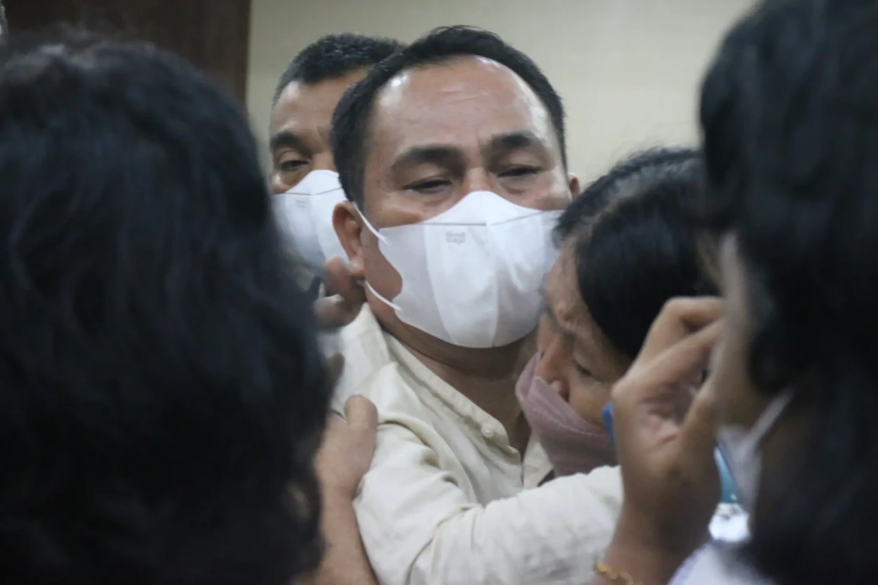 Muara Perangin Angin,...