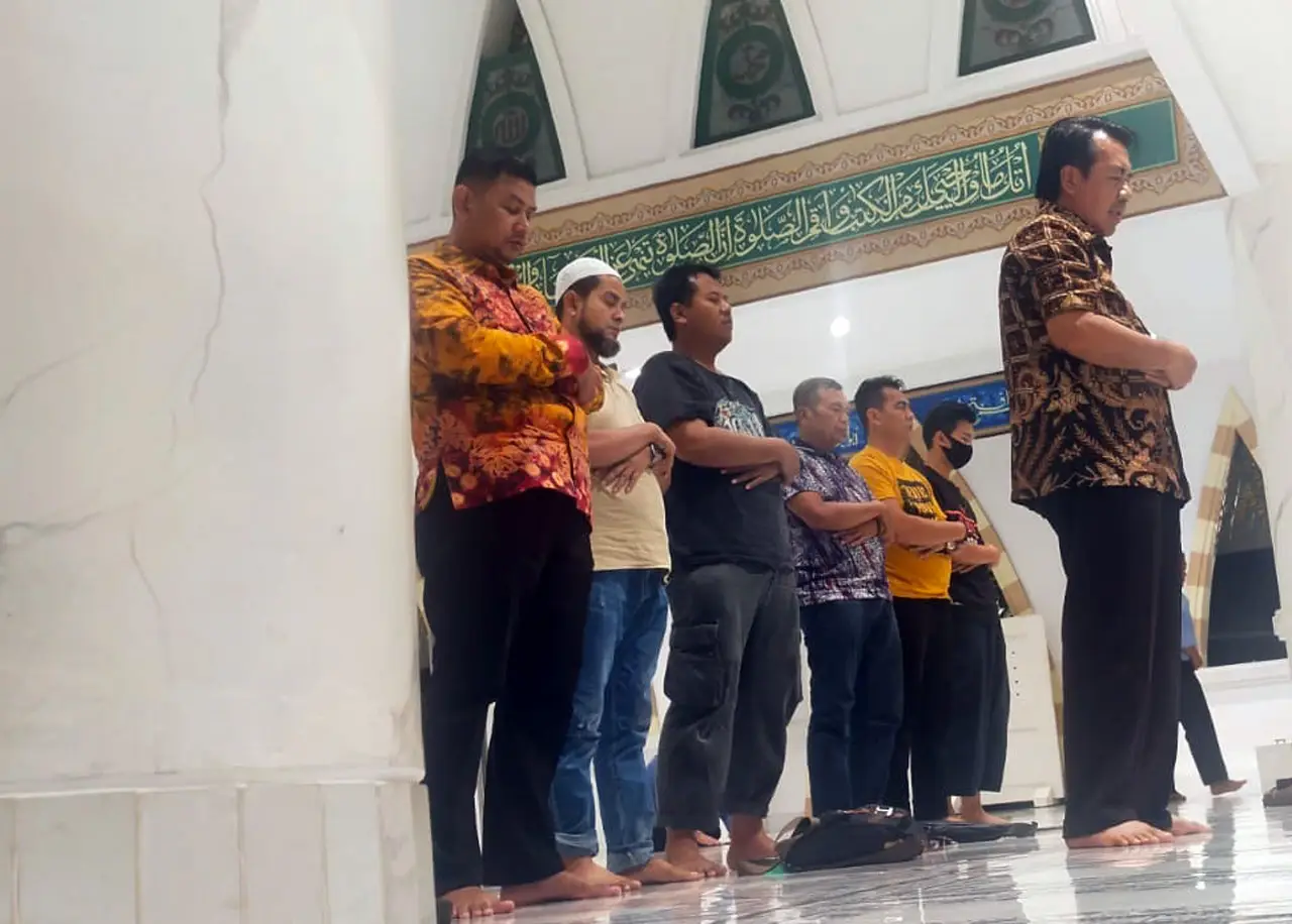 Momen Khidmat Ketua...
