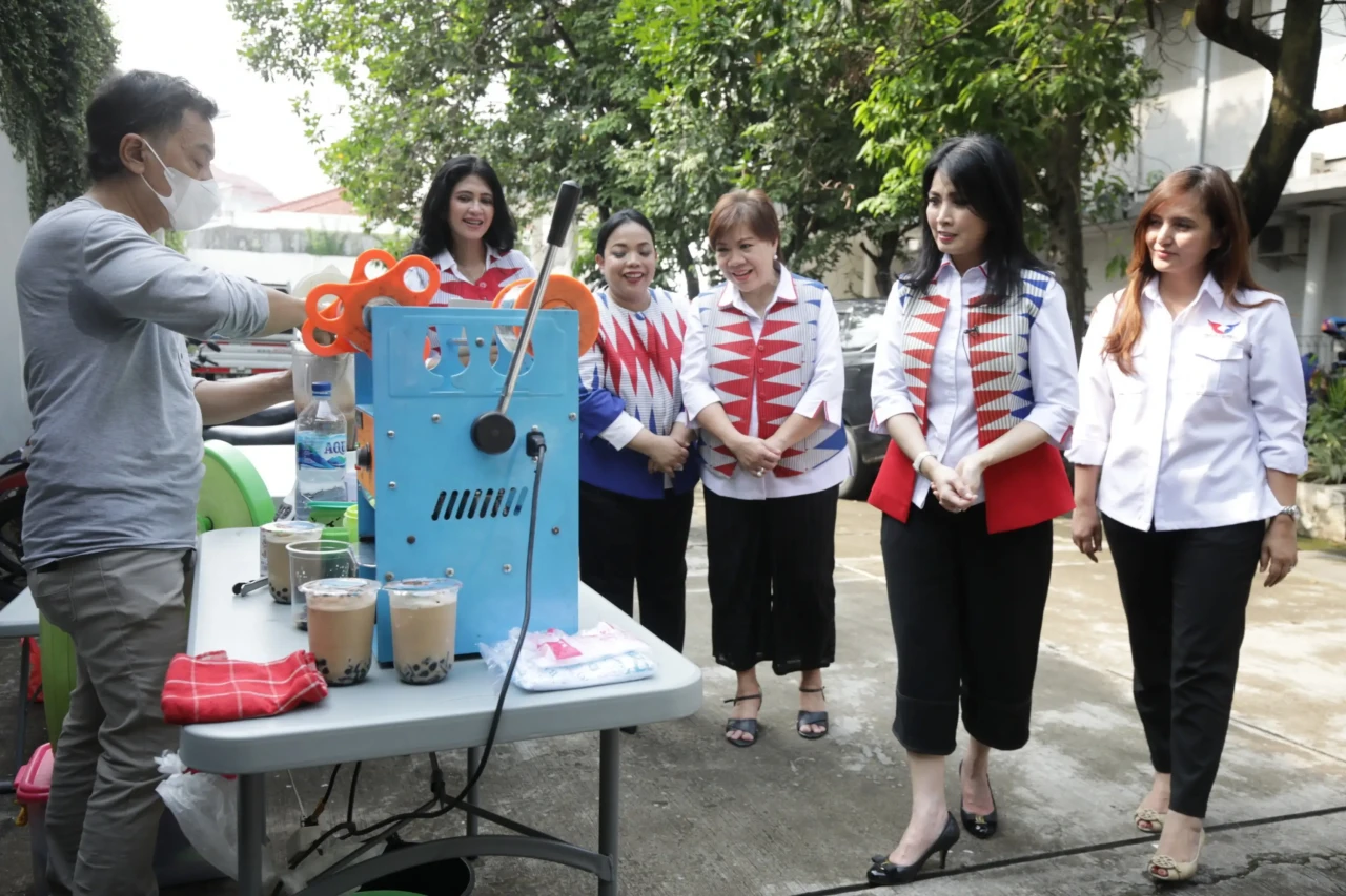 Ketum Kartini Perindo...