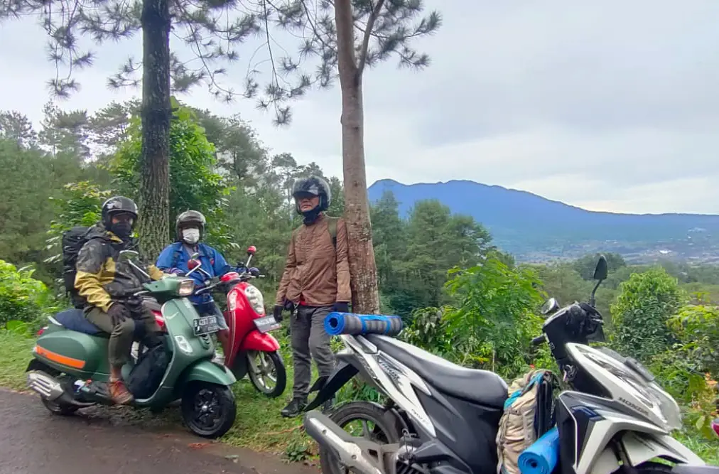 Motoran Santai ke Curug...