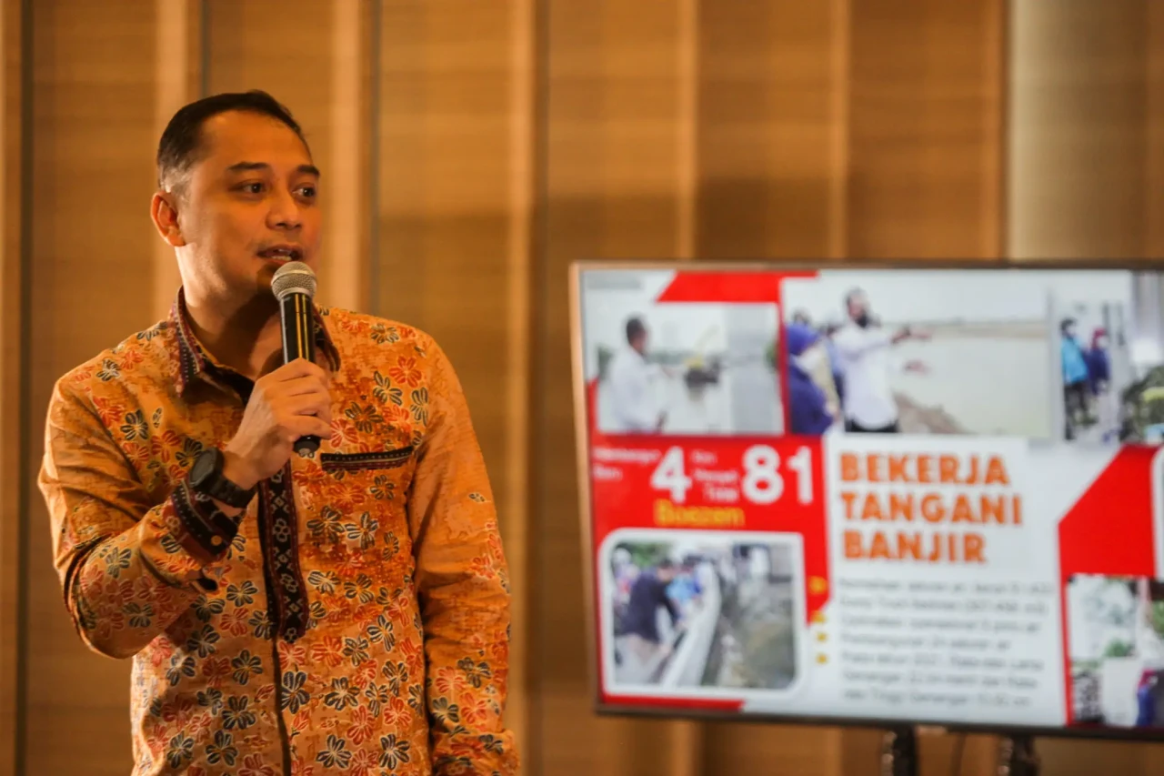 Wali Kota Surabaya Paparkan...