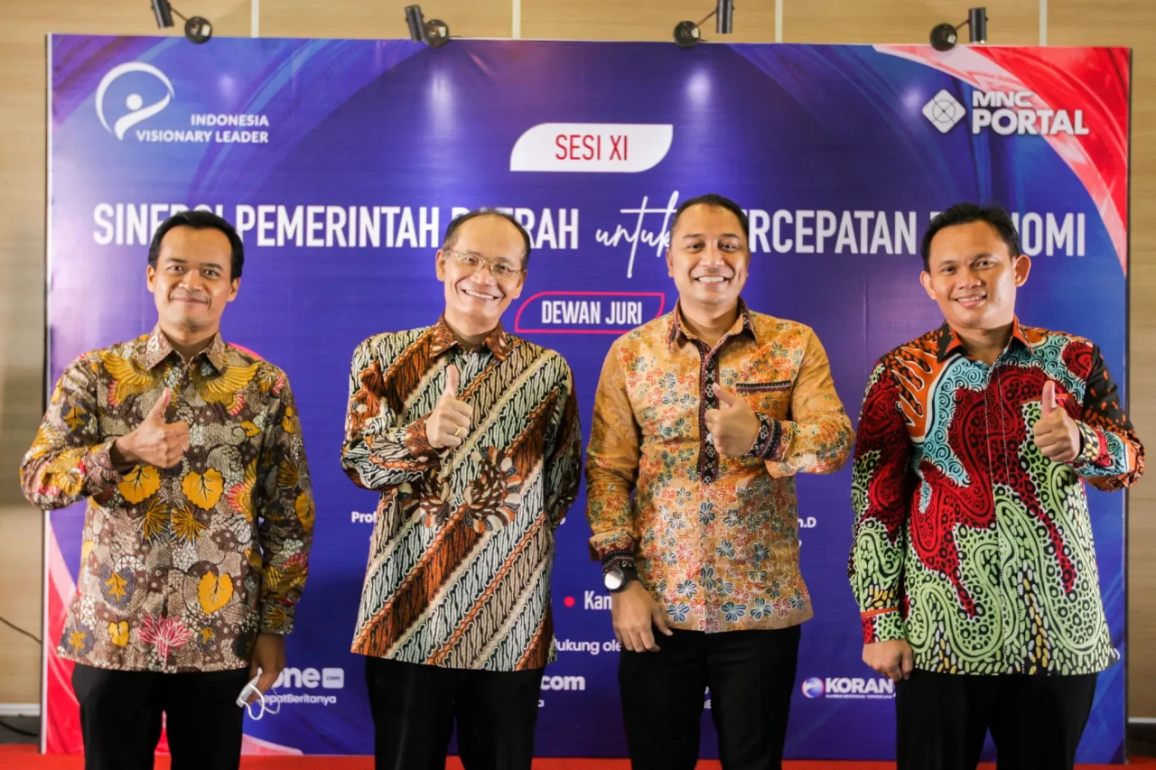Wali Kota Surabaya Paparkan...