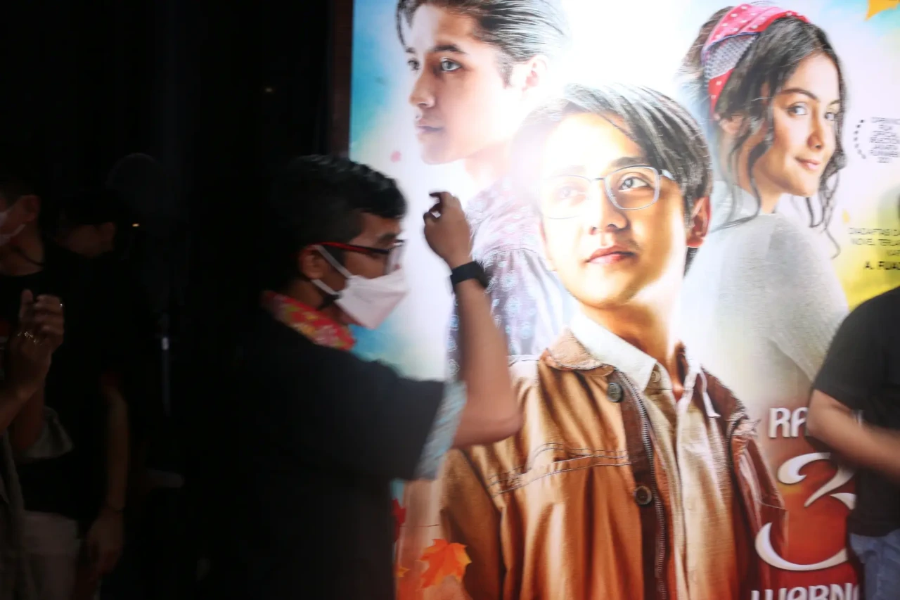 Film Ranah 3 Warna Bakal...