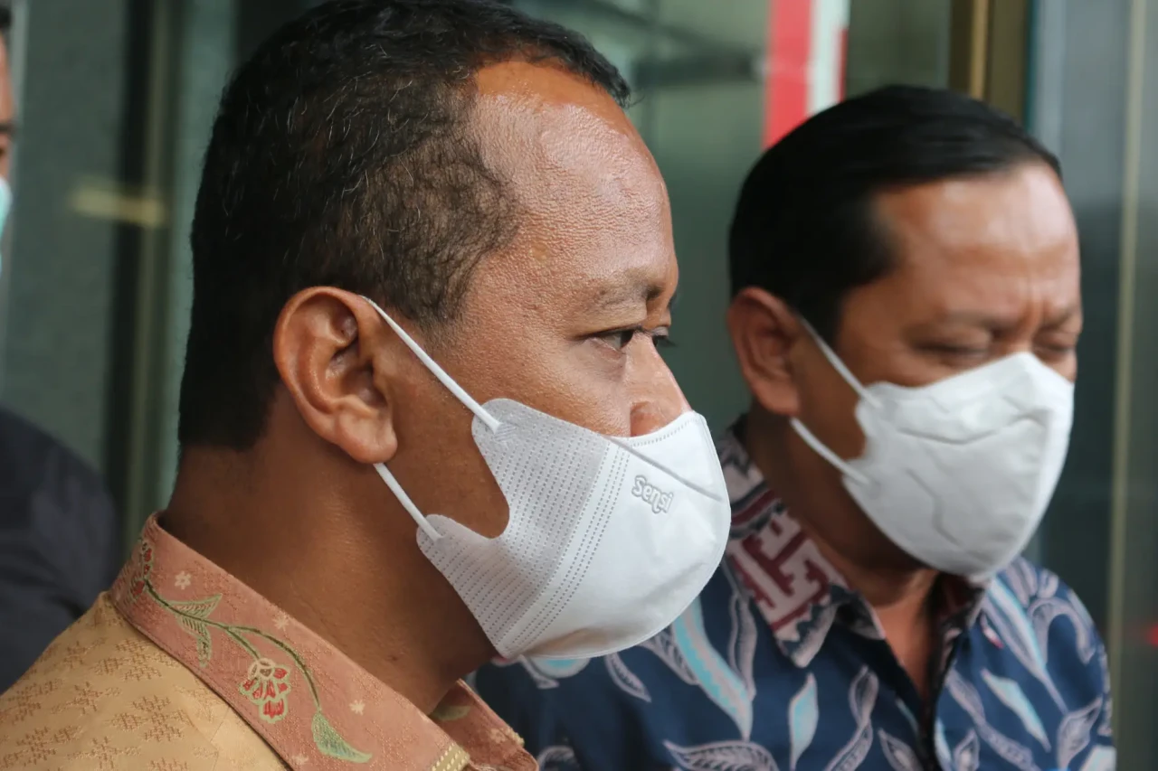 Menteri Investasi dan...