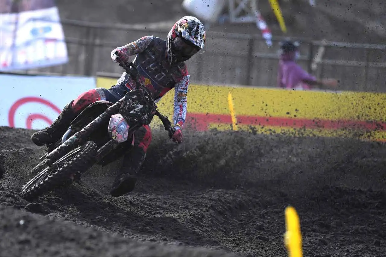 Kualifikasi MXGP Samota...